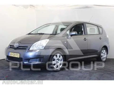 2008 Toyota VERSO