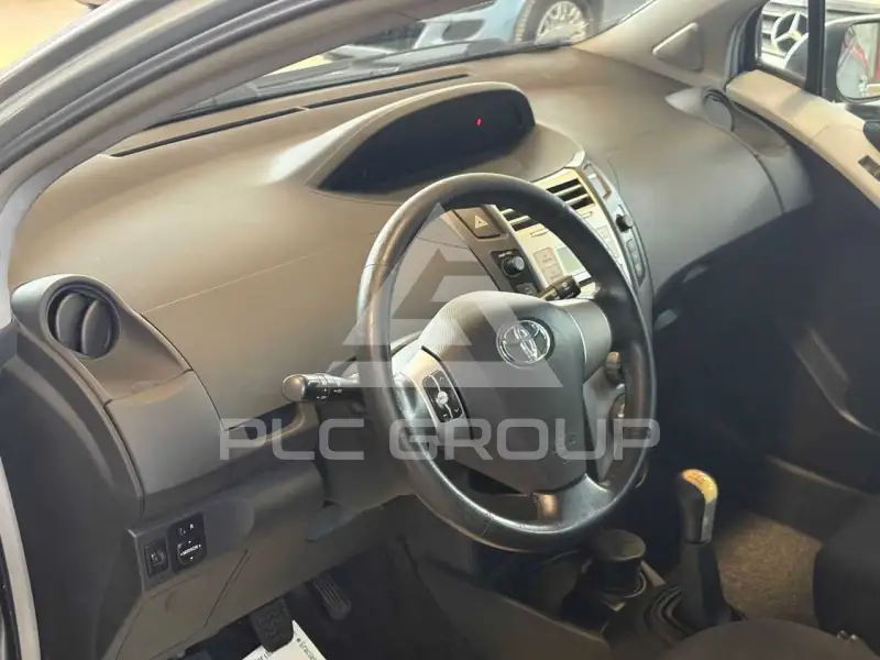 2008 Toyota YARIS