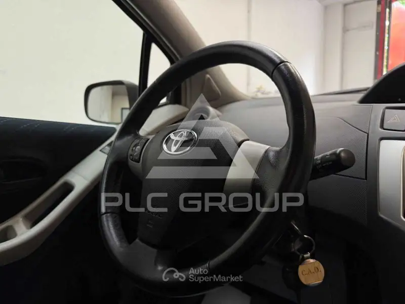 2008 Toyota YARIS
