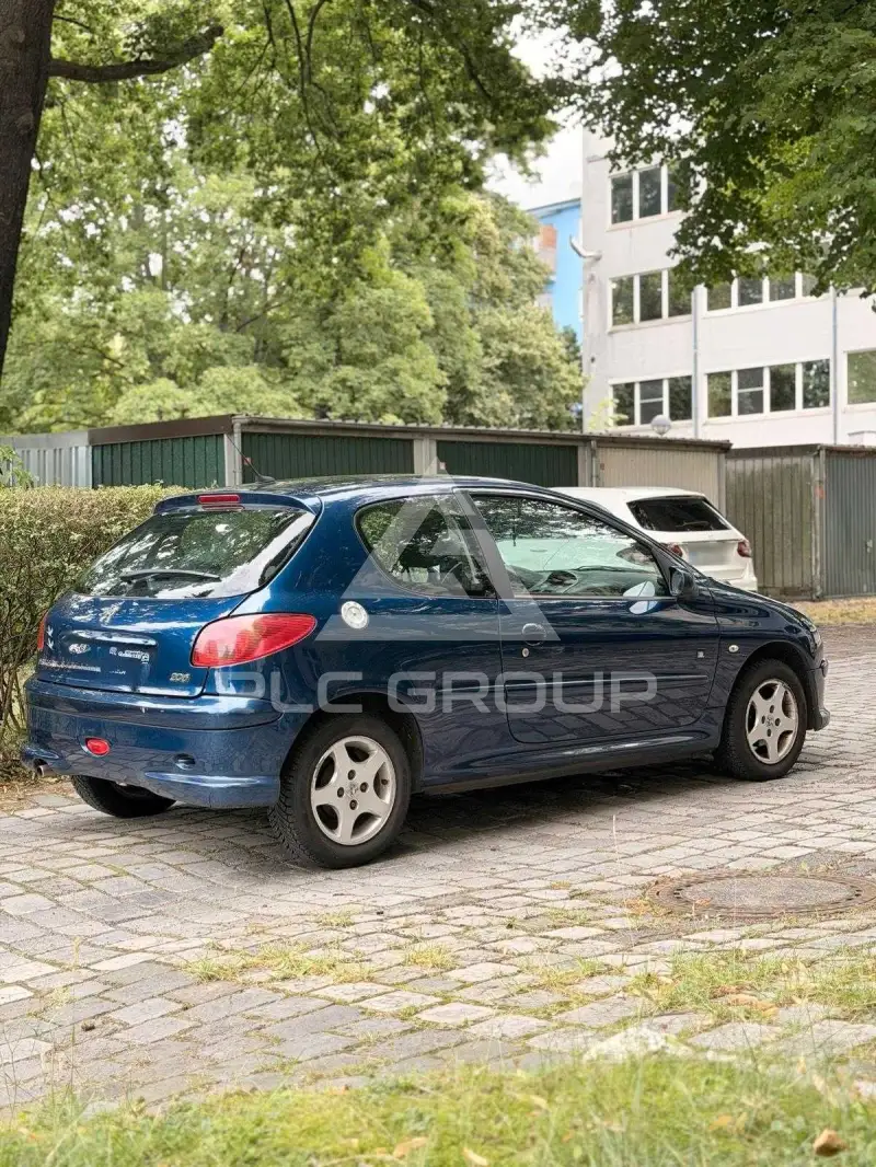 2008 Peugeot 206
