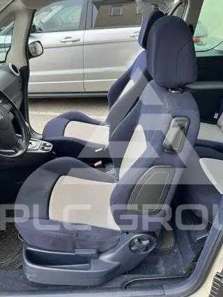 2008 Peugeot 1007