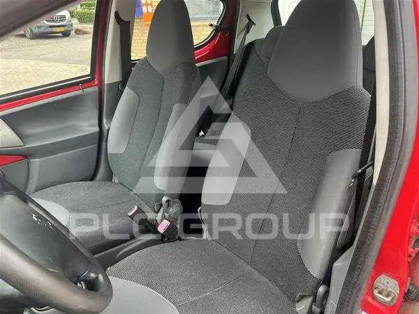 2008 Peugeot 107