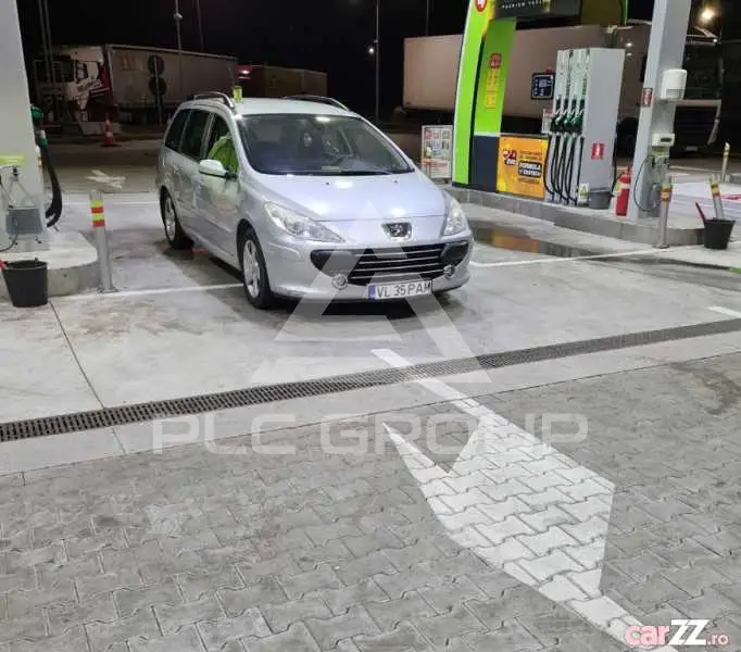 2008 Peugeot 307