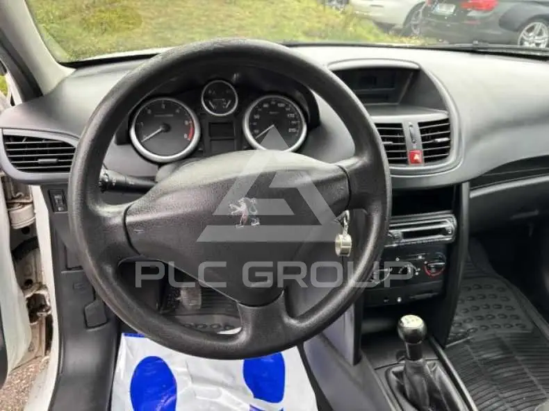 2008 Peugeot 207
