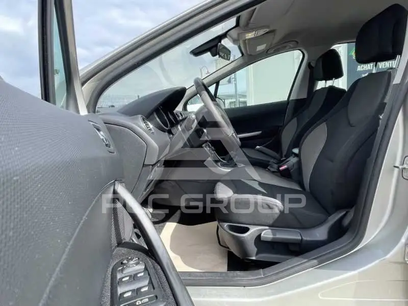 2008 Peugeot 308