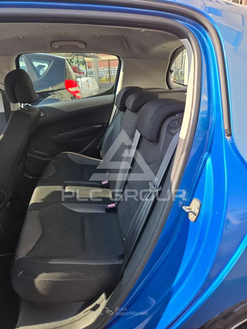 2008 Peugeot 308