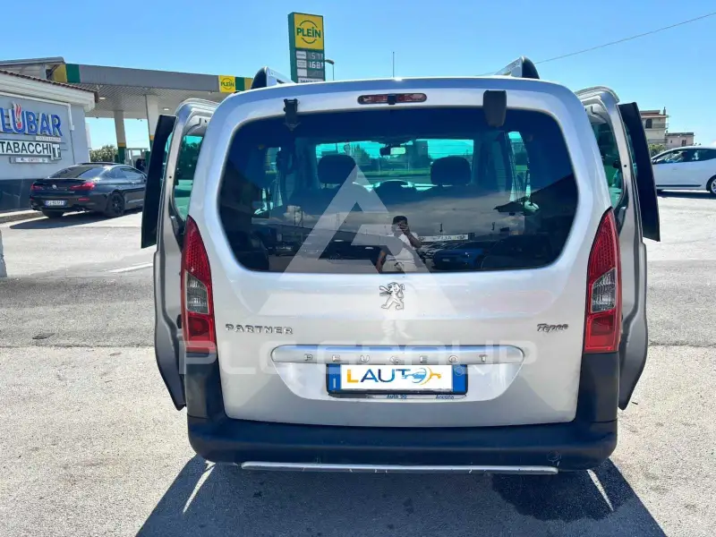 2008 Peugeot Partner
