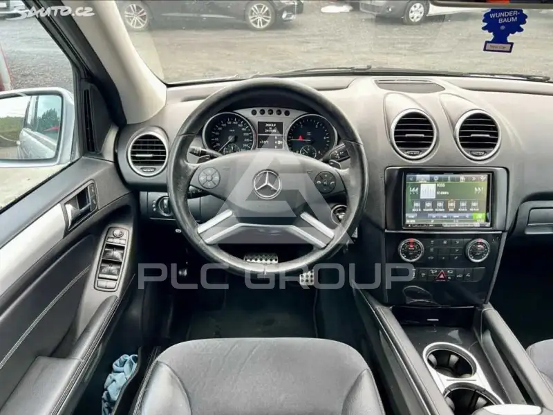 2008 Mercedes Benz 320