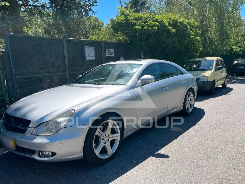 2008 Mercedes Benz 320