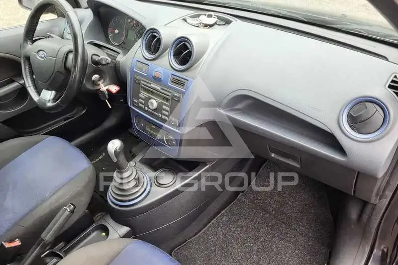 2008 Ford FIESTA