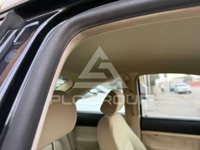 2008 Volkswagen BEETLE