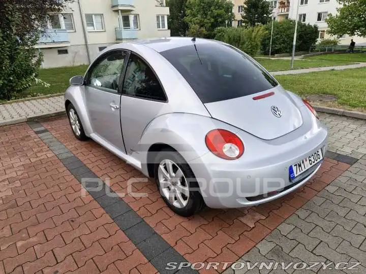 2008 Volkswagen BEETLE