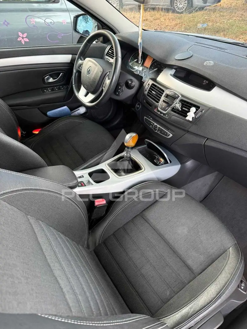 2008 Renault Laguna