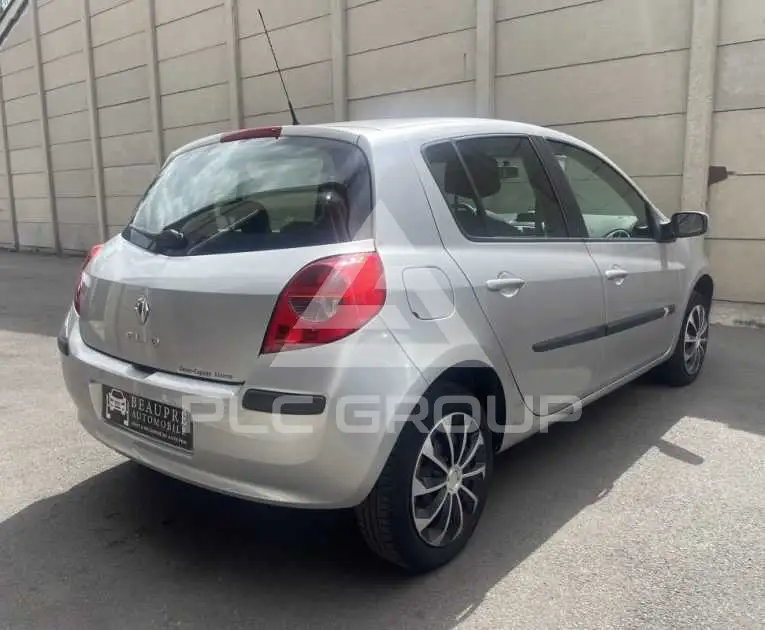 2008 Renault Clio