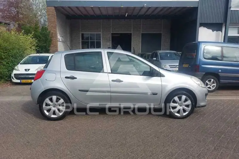 2008 Renault Clio