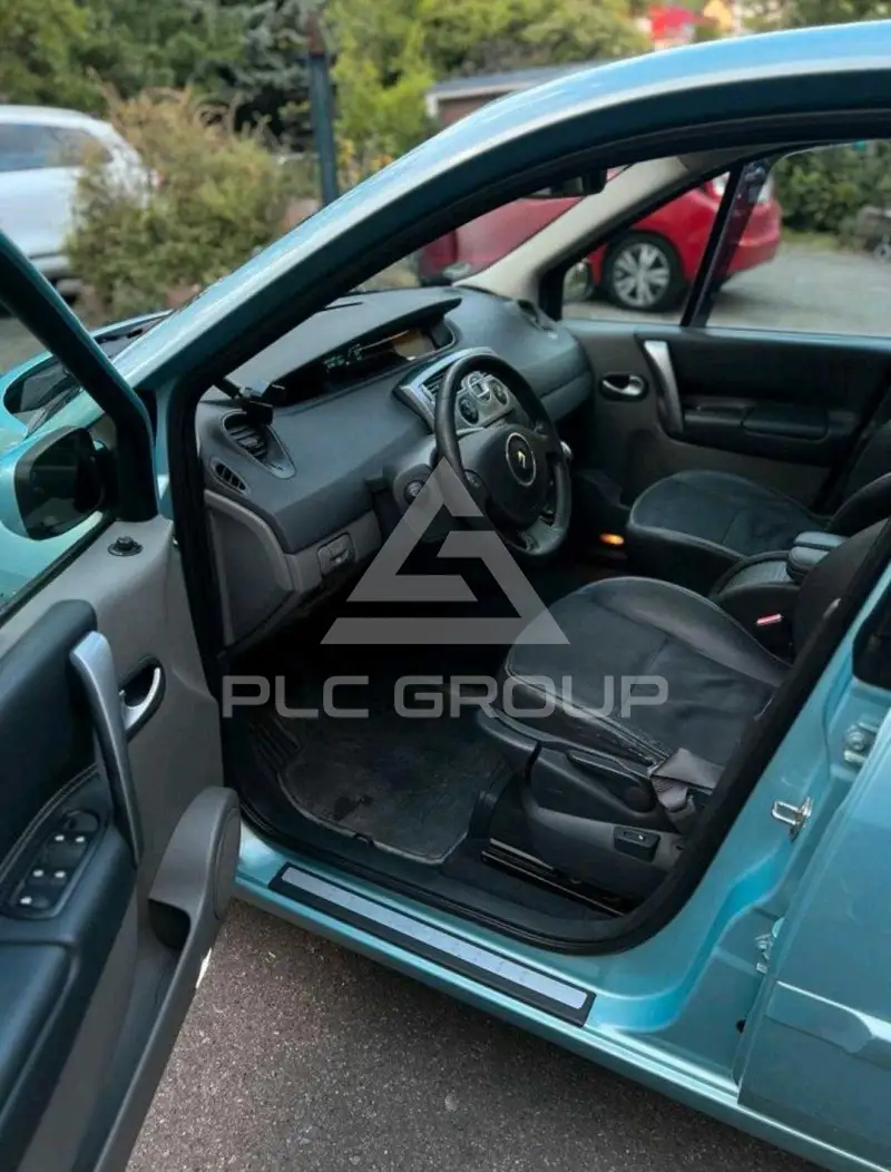 2008 Renault Grand Scenic