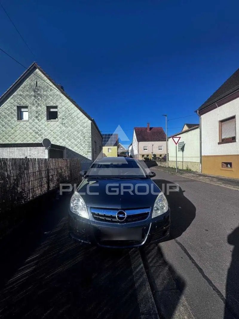 2008 Opel Signum