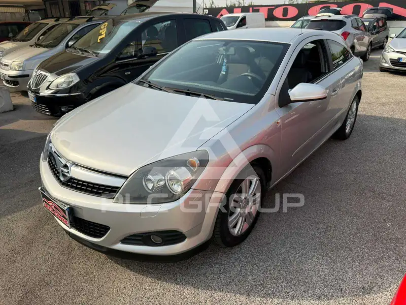 2008 Opel Astra