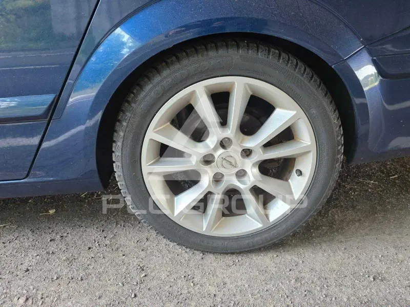 2008 Opel Astra