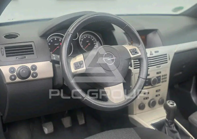 2008 Opel Astra