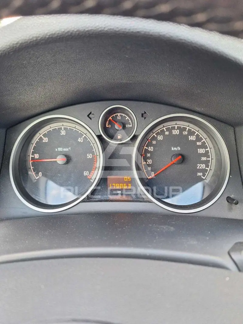 2008 Opel Astra
