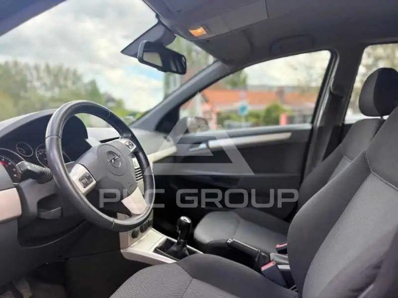 2008 Opel Astra