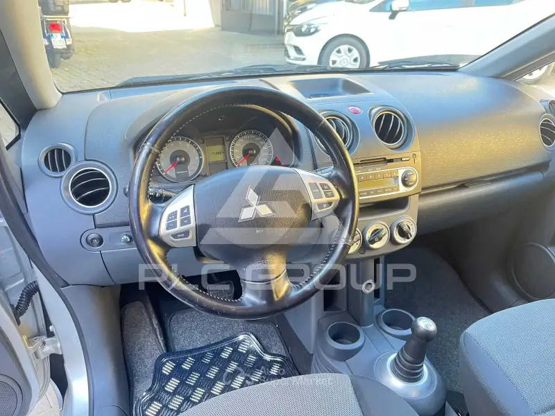 2009 Mitsubishi Colt