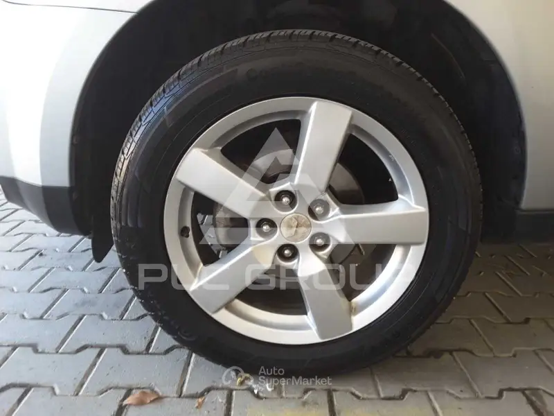 2009 Mitsubishi OUTLANDER