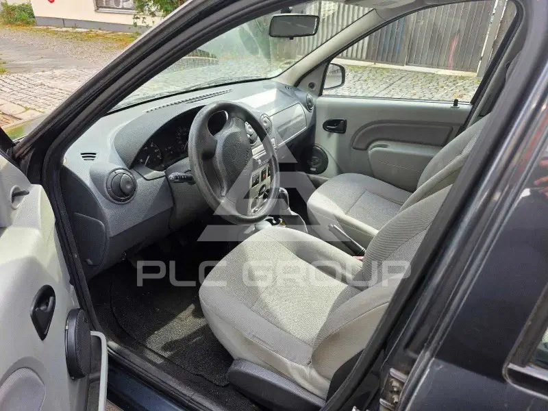 2009 Dacia Logan