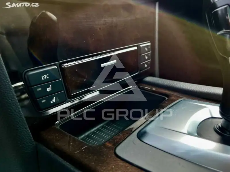 2009 BMW 218
