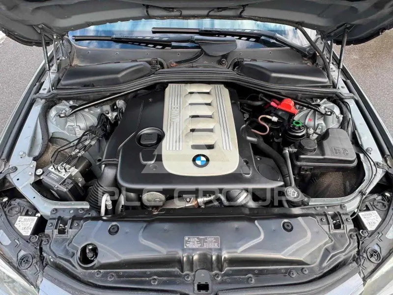 2009 BMW 523