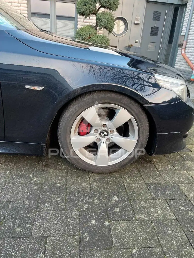 2009 BMW 523