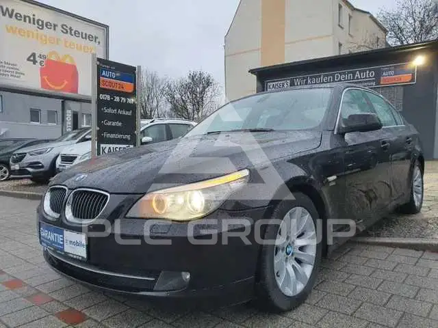 2009 BMW 523