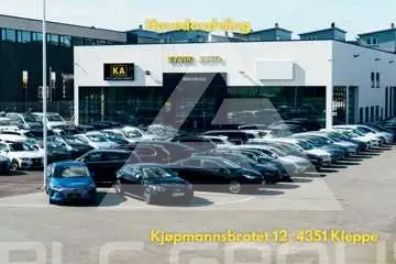 2009 BMW 523