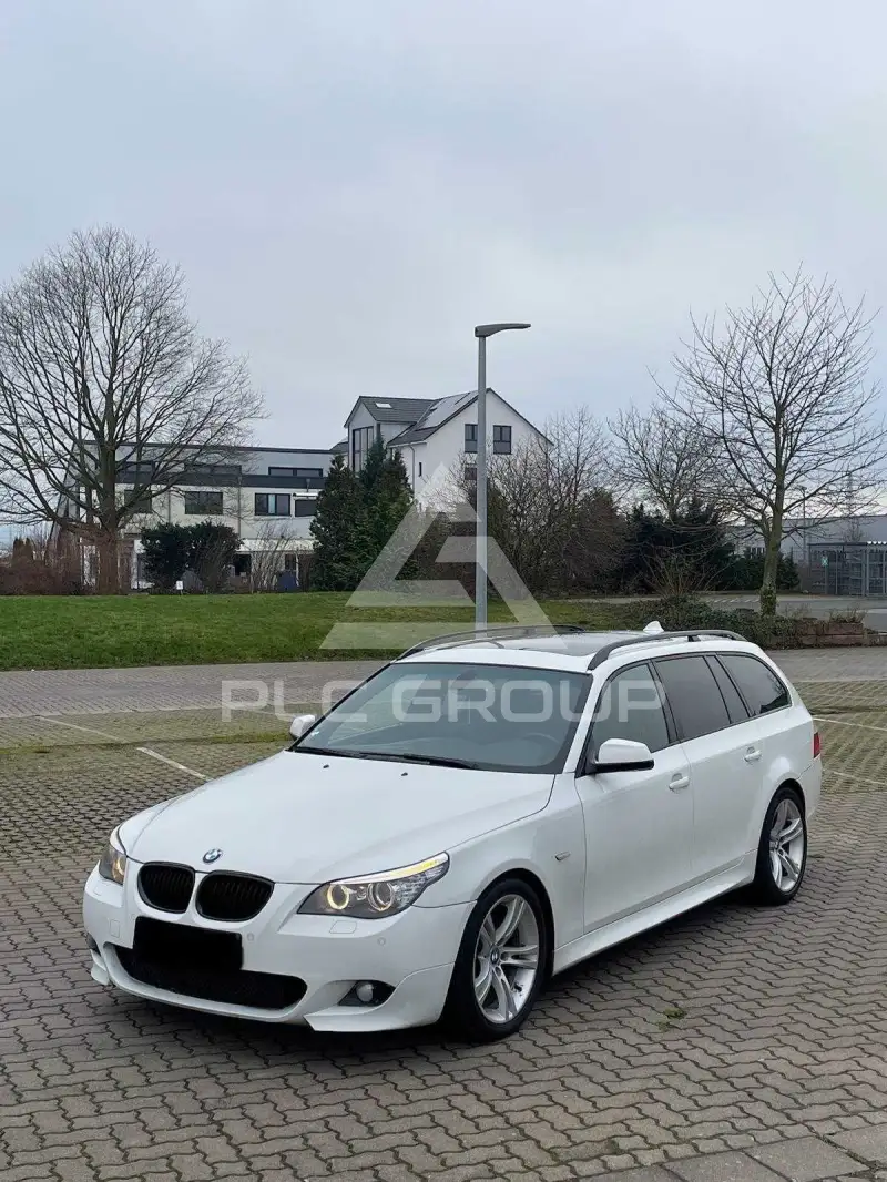 2009 BMW 523