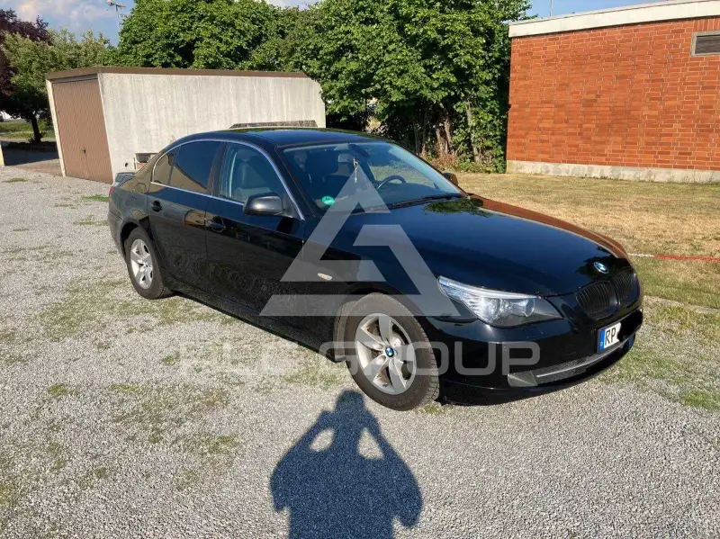 2009 BMW 523
