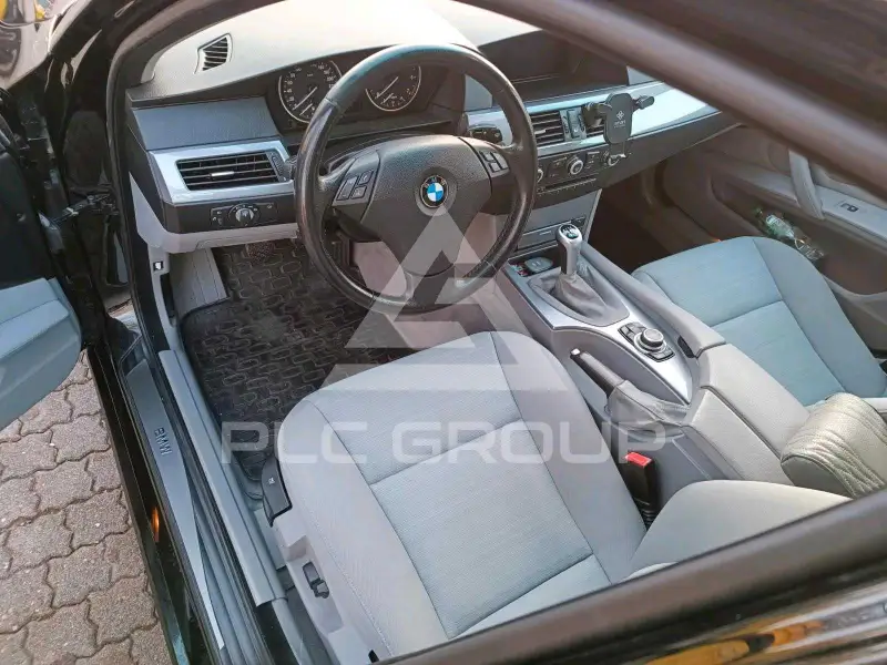 2009 BMW 523
