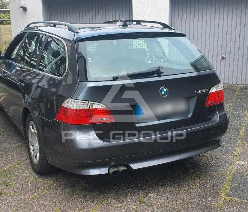 2009 BMW 523