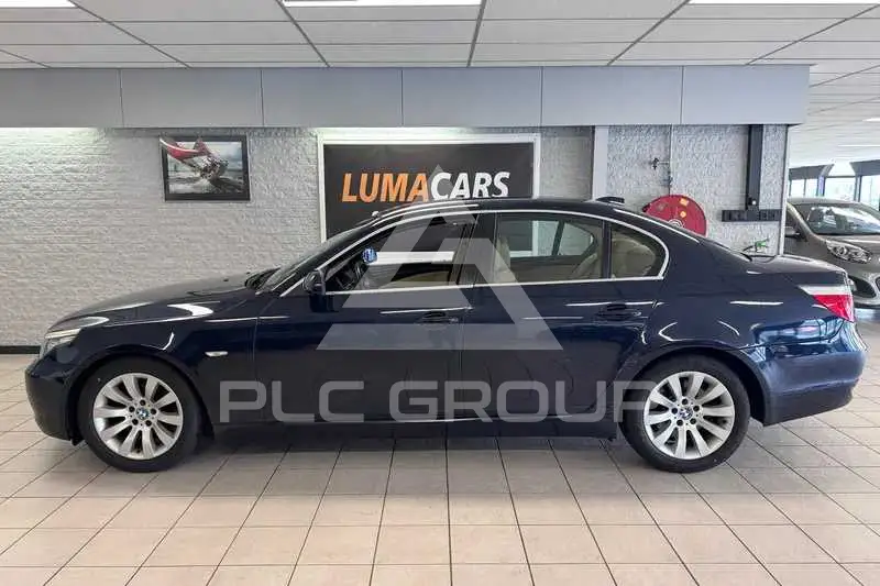 2009 BMW 523