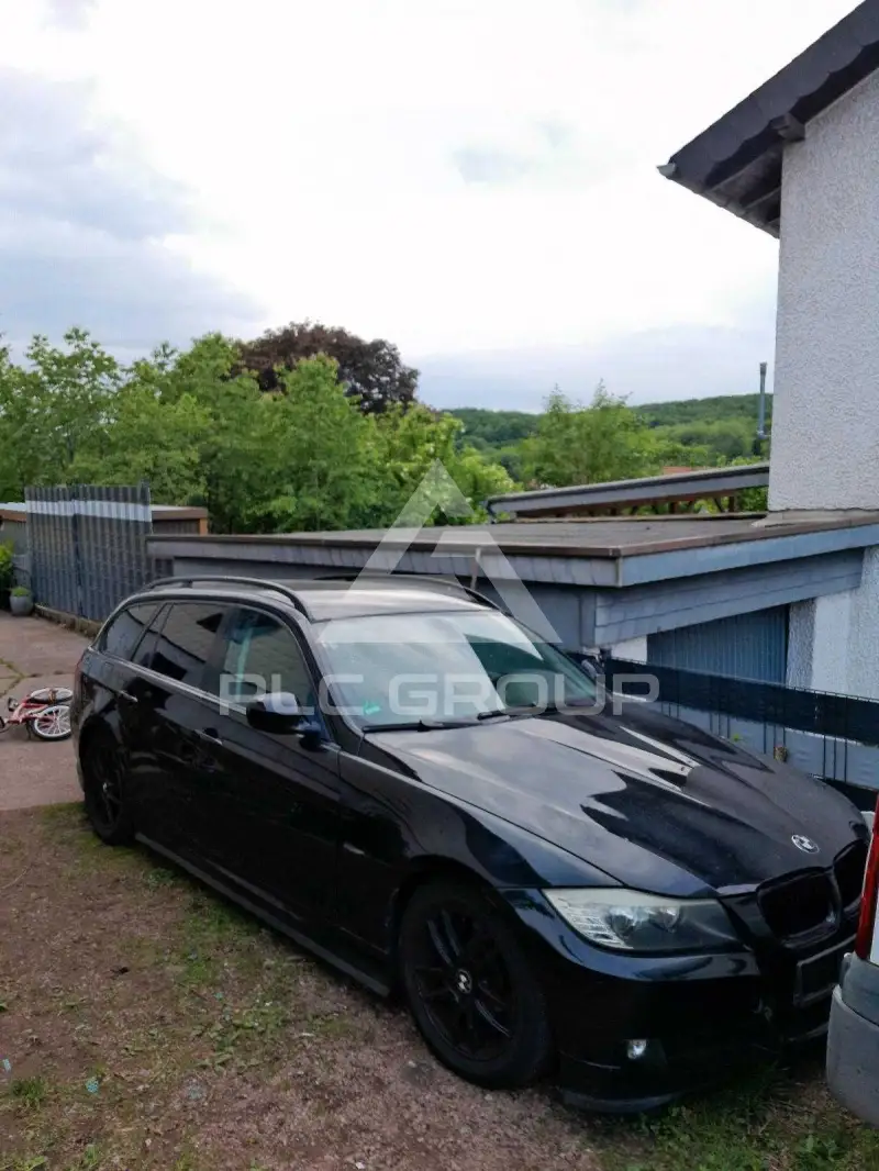 2009 BMW 330