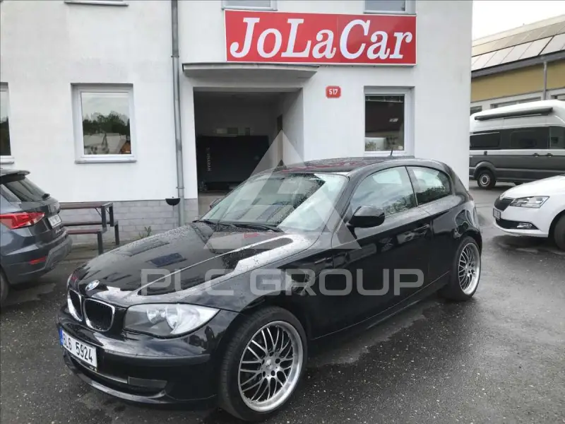 2009 BMW 330