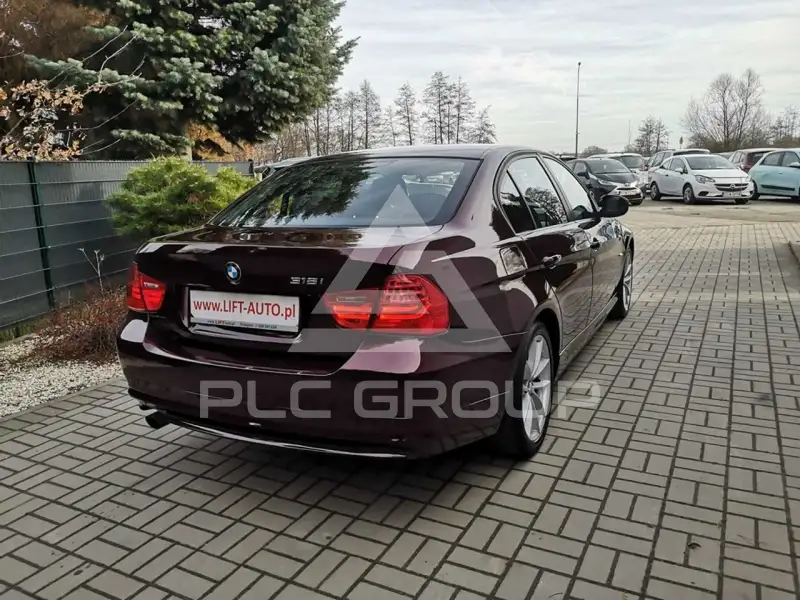 2009 BMW 330