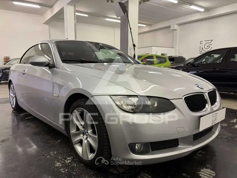 2009 BMW 330