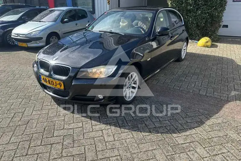 2009 BMW 330