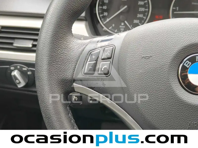 2009 BMW 330