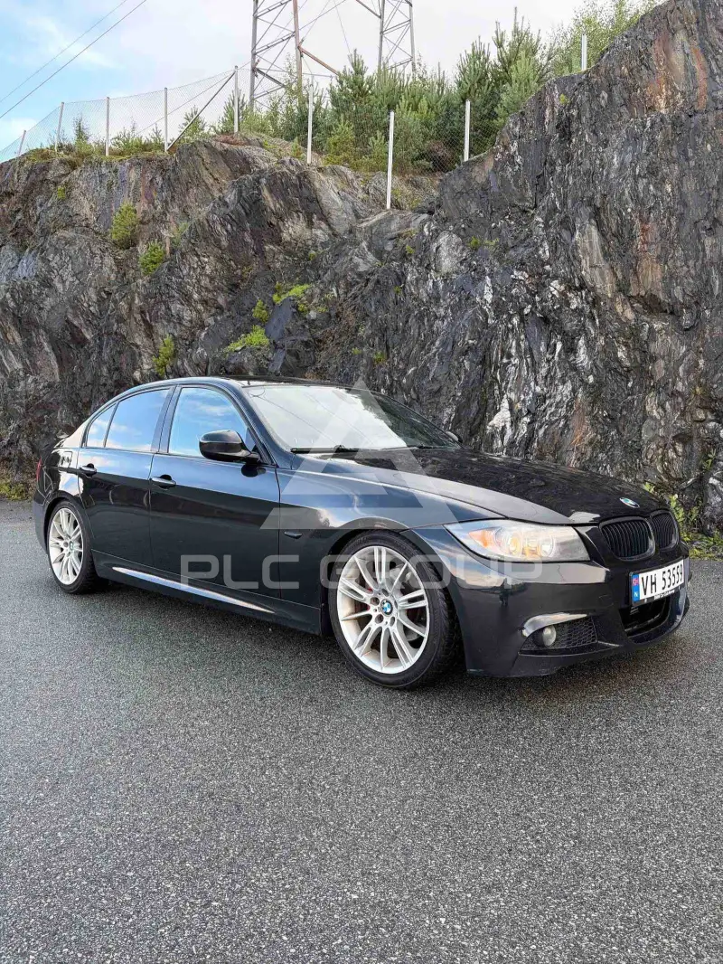 2009 BMW 330