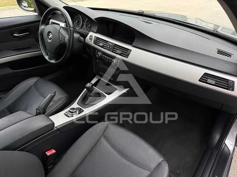2009 BMW 330