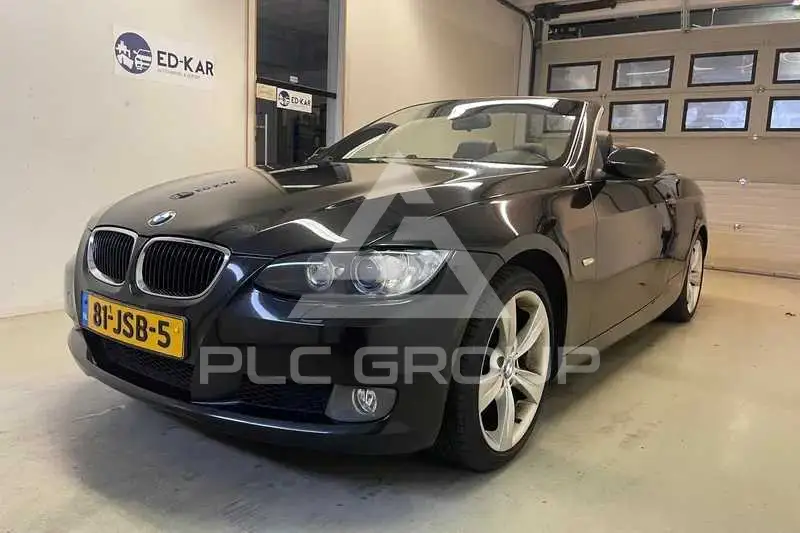 2009 BMW 330