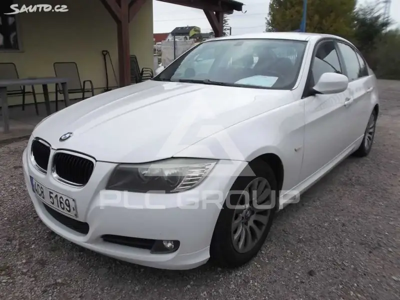 2009 BMW 330