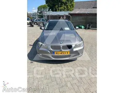 2009 BMW 330